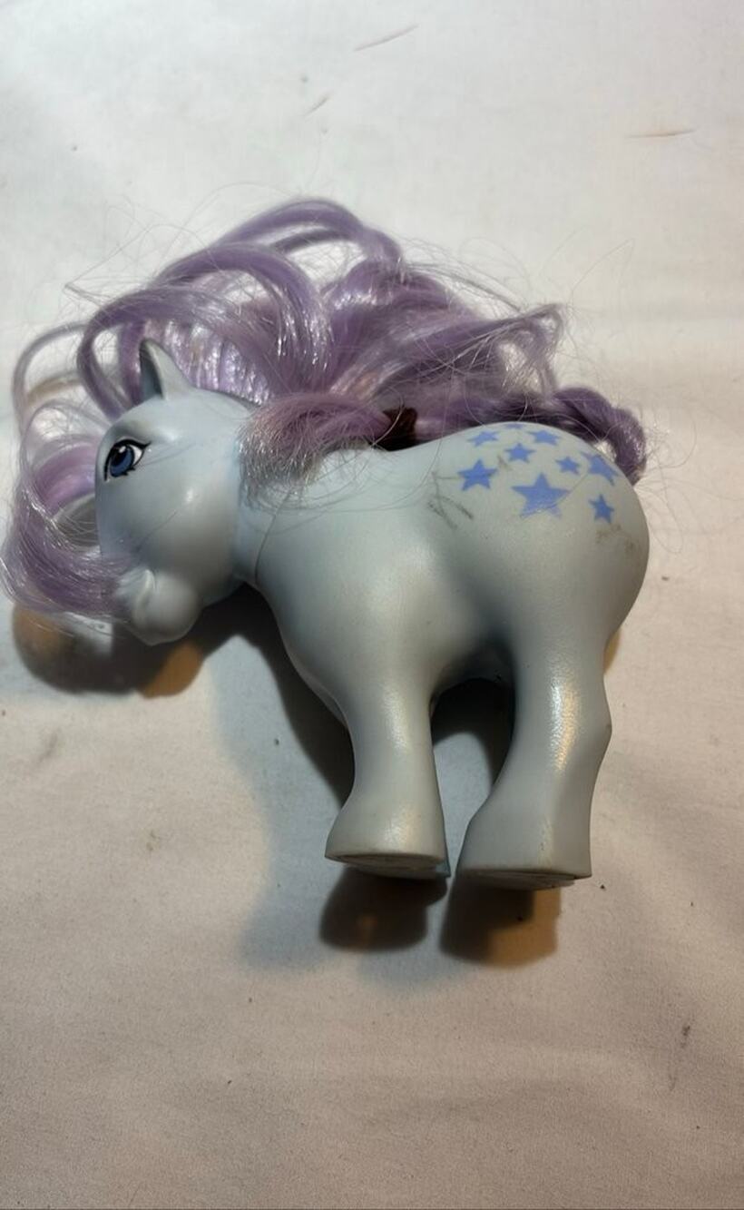 1982 Hasbro My Little Pony Blue Belle